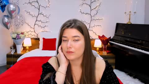Snapshot of arigraynor chatting on 3, 2, 2025 Ari online show from 3, 2, 2025