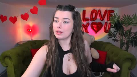 Snapshot of arigraynor chatting on 9, 2, 2025 Ari online show from 9, 2, 2025