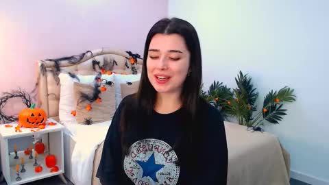 Ari online show from 4, 11, 2025