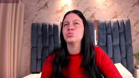 Ari Vega online show from 11, 11, 2025