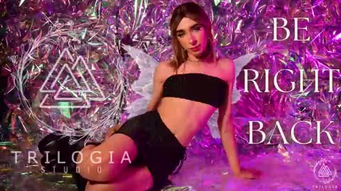   Nice to meet you  thumb up me please its important I  LOOK MY BIO DOWN online show from 21, 1, 2025