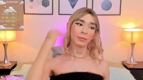   Nice to meet you  thumb up me please its important I  LOOK MY BIO DOWN online show from 27, 2, 2025