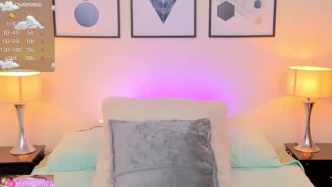   Nice to meet you  thumb up me please its important I  LOOK MY BIO DOWN online show from 3, 3, 2025