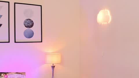   Nice to meet you  thumb up me please its important I  LOOK MY BIO DOWN online show from 15, 1, 2026