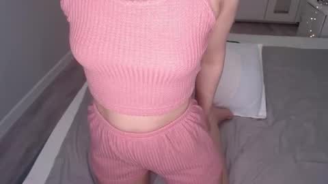 Snapshot of arizu9314 chatting on 7, 3, 2025 Arizu online show from 7, 3, 2025