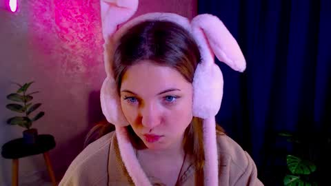 Snapshot of arlana_klart chatting on 1, 12, 2025 Arlana online show from 1, 12, 2025