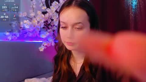 Snapshot of arlengross chatting on 22, 6, 2026 Bella3 online show from 22, 6, 2026