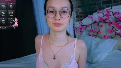 Snapshot of arlengross chatting on 25, 7, 2026 Bella3 online show from 25, 7, 2026