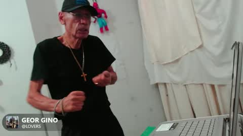 Snapshot of armaduradeacero chatting on 1, 11, 2025 armaduradeacero online show from 1, 11, 2025