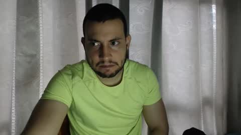 Snapshot of armando_2002 chatting on 2, 12, 2025 ARMANDO online show from 2, 12, 2025