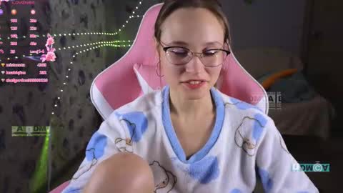 armurra online show from 2, 12, 2025