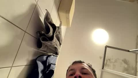 armyskater32 online show from 25, 2, 2026