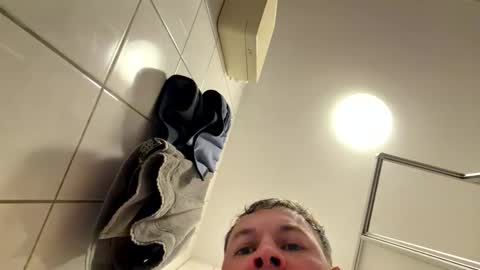 armyskater32 online show from 14, 5, 2026
