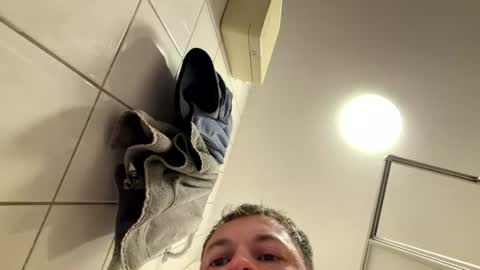 armyskater32 online show from 17, 7, 2026
