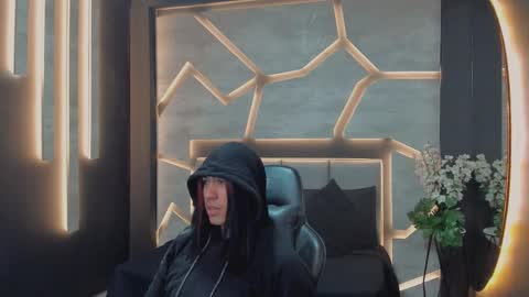 Snapshot of arohomlester chatting on 11, 11, 2025 Arohom Lester online show from 11, 11, 2025