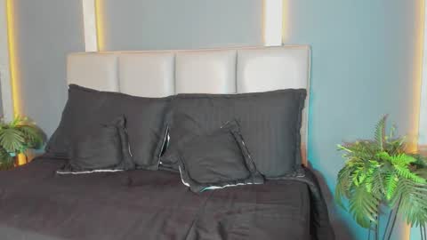 Snapshot of arohomlester chatting on 30, 11, 2025 Arohom Lester online show from 30, 11, 2025