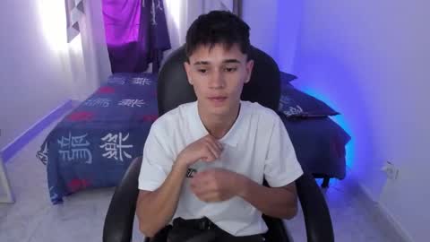 Aaron online show from 27, 10, 2025