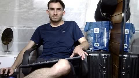 Aron G Franco online show from 11, 11, 2025