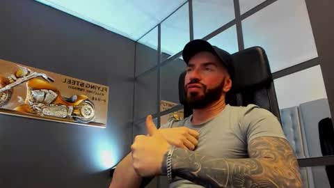 Snapshot of arongrant chatting on 17, 1, 2026 AronGrant online show from 17, 1, 2026