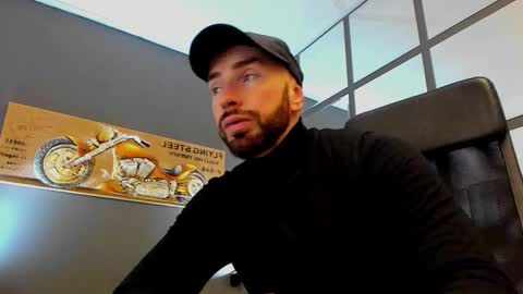 Snapshot of arongrant chatting on 10, 2, 2026 AronGrant online show from 10, 2, 2026