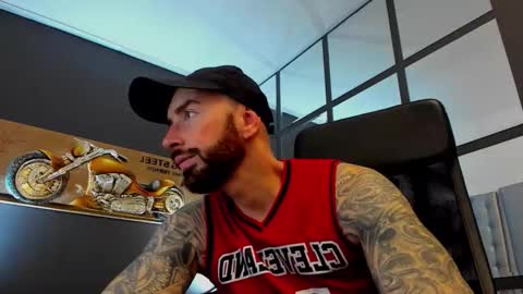 Snapshot of arongrant chatting on 14, 2, 2026 AronGrant online show from 14, 2, 2026