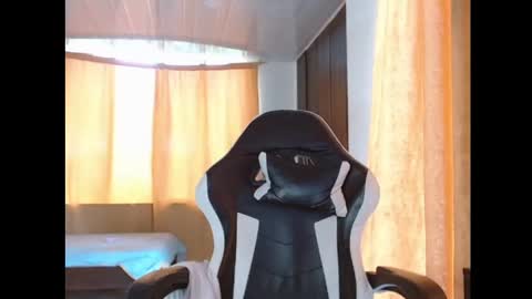 aronmiller online show from 20, 11, 2025