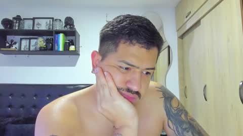 ARON  Independent model  online show from 18, 2, 2026