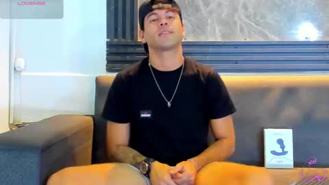 Aroon   online show from 16, 1, 2026