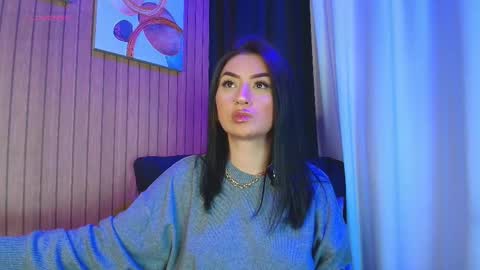    online show from 27, 10, 2025