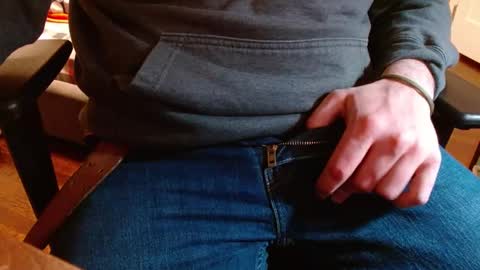 Snapshot of arrrr3 chatting on 10, 12, 2024 arrrr3 online show from 10, 12, 2024