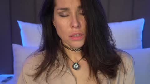 Adele online show from 3, 2, 2025