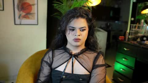 Chloe  online show from 1, 12, 2024