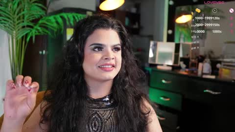 Chloe  online show from 12, 12, 2024