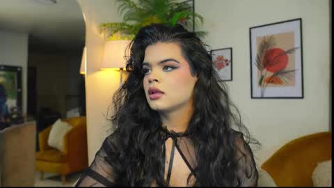 Chloe  online show from 24, 2, 2025