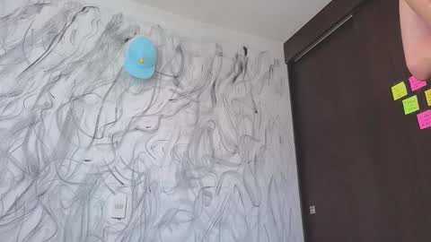   online show from 22, 12, 2025