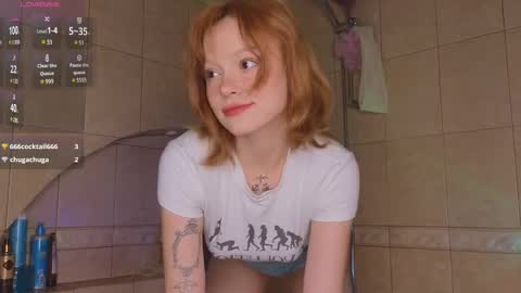 Snapshot of artemisa_meows chatting on 14, 12, 2024 SEE U THURSDAY online show from 14, 12, 2024