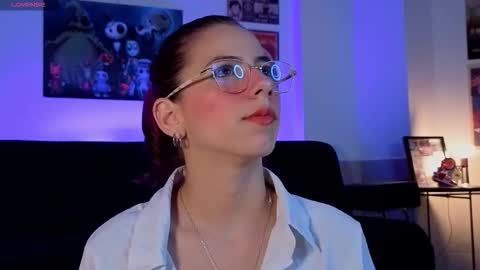 Snapshot of artemisablake chatting on 17, 12, 2025 artemisablake online show from 17, 12, 2025