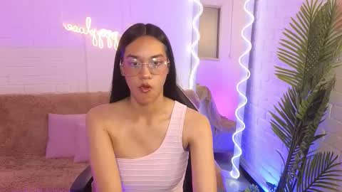 Snapshot of artemiss_tay chatting on 20, 9, 2025 artemiss_tay online show from 20, 9, 2025
