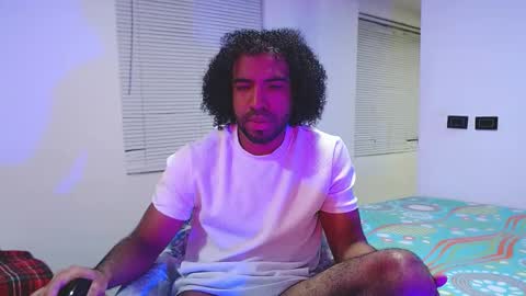 Snapshot of arthur_jamess chatting on 28, 9, 2025 arthur_jamess online show from 28, 9, 2025