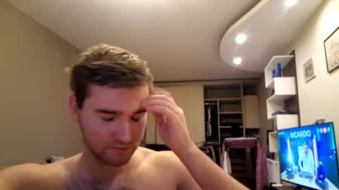 Snapshot of arthurbrums chatting on 2, 11, 2025 Arthur online show from 2, 11, 2025