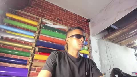 Arthurcock Independent Model online show from 9, 1, 2025