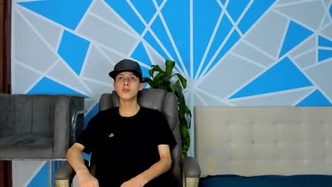 Snapshot of arthurcox_ chatting on 5, 10, 2025 arthurcox_ online show from 5, 10, 2025