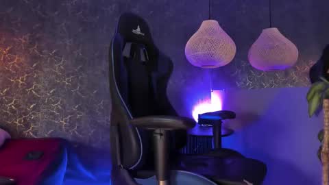 Snapshot of arthurcox_ chatting on 15, 11, 2025 arthurcox_ online show from 15, 11, 2025