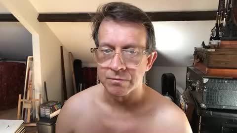 artisterotic online show from 24, 4, 2026