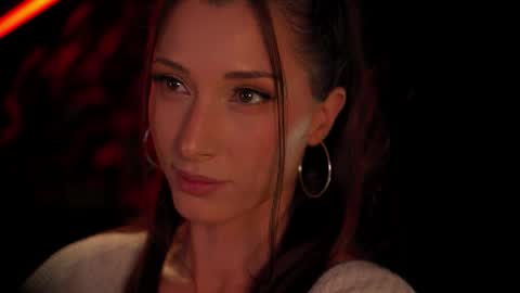 Snapshot of artmarlene chatting on 8, 11, 2025 Marlene online show from 8, 11, 2025