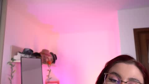 Amalia online show from 8, 3, 2025