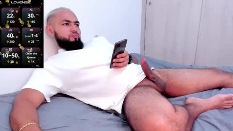 arturguy01 online show from 8, 9, 2025