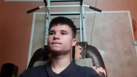 Snapshot of arvyn_ chatting on 13, 4, 2026 Denis online show from 13, 4, 2026