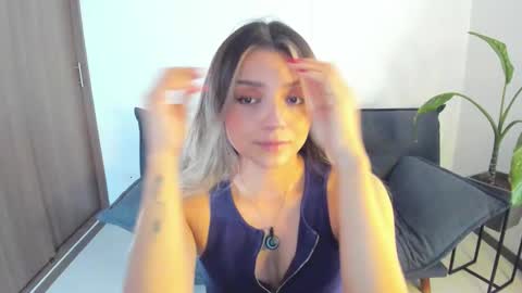 Snapshot of ary_cam230 chatting on 1, 12, 2025 Zahaara online show from 1, 12, 2025