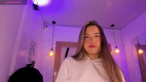 Ary Cooper online show from 12, 3, 2025